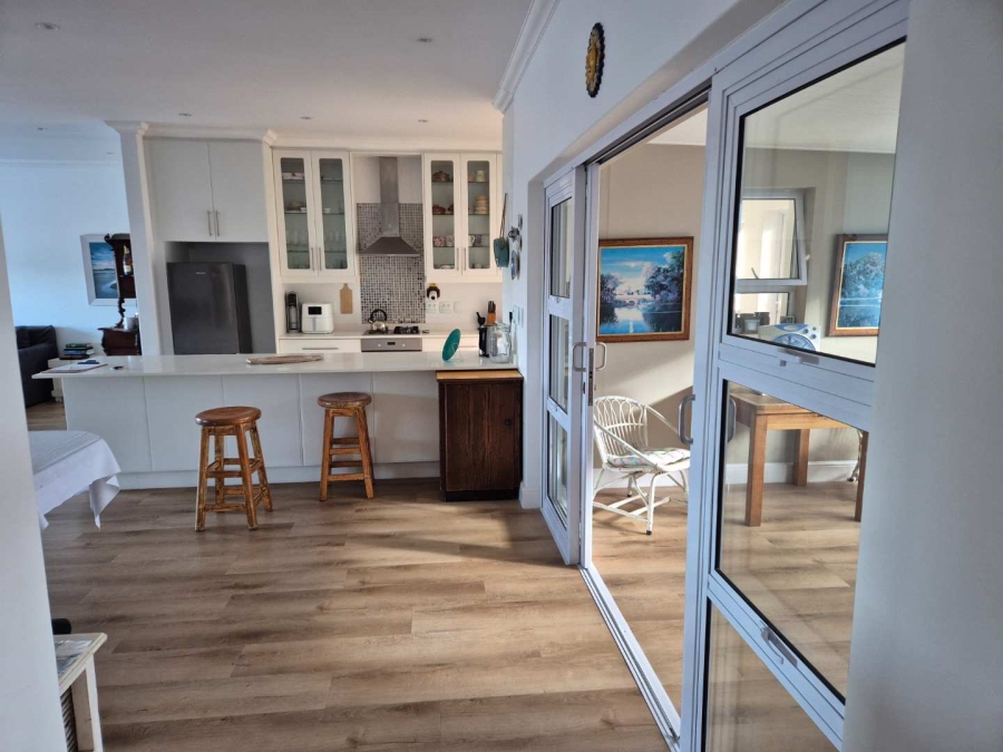 To Let 2 Bedroom Property for Rent in Hunters Estate Western Cape